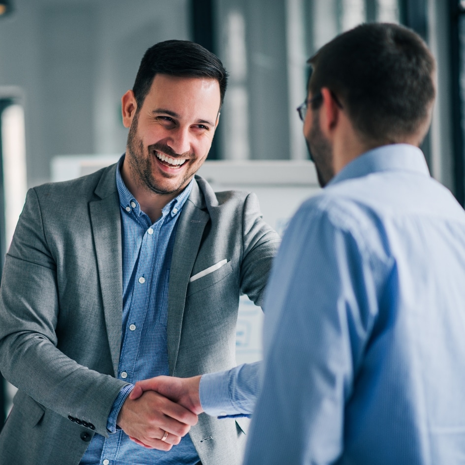 Pintura moderna con colores vivos